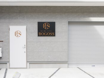 ボゴス 天白店(BOGOSS)/【入り口は左側ドア】