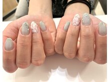 ゲンネイル(gen Nail)/爽やかグリーンの花柄デザイン☆