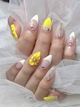 ひまわりネイル