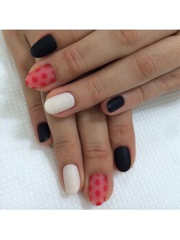 クリスタルネイル ボンベルタ橘店(CRYSTAL NAIL)/ドットネイル