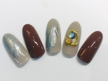 スリール(Sriel)/ハンド定額7980円