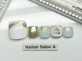 ボタニカルフットネイル