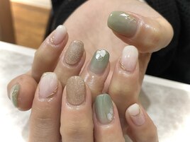 ニュアンス×モスグリーン