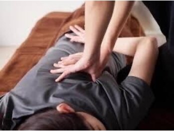 ことぶき整骨院の写真/全身の疲労やダルさがスッキリしない等のお悩みの方に◎矯正メニューで土台から整えて健康的な身体に♪