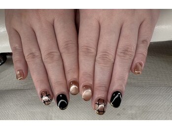 エーアンドケー(A&K)/