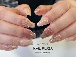 ブラウンチェックネイル