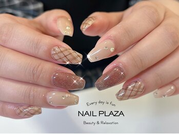 ブラウンチェックネイル