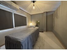 女性専用サロン。安心の完全個室でプライバシーを確保。