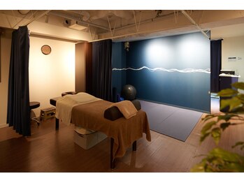 リカバリーラボ ファイ(Recovery Lab Φ)/清潔感・広スペース確保の店内