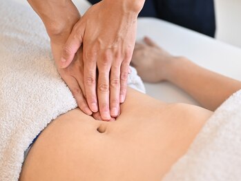 トトノウ 堀江店(TOTONOU)の写真/【冷え性・むくみ撃退】腸を温めデトックス！全身の血流UPで内側からスッキリBODYへ★