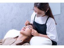 ブロウラッシュラボ 神戸三宮店(Brow Lash Labo)の雰囲気（[まつ毛パーマ/まつ毛カール/アイブロウ/まつパ/ブロウリフト]）