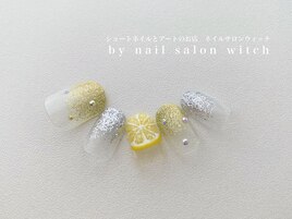 シーズンネイル￥10200