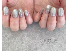 フィオル(FIOLE)/マグネットネイル♪