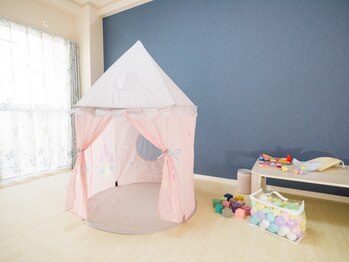 ラクス(Lacus)の写真/【キッズスペース完備】小さいお子様も大歓迎♪ママのキレイを全力で応援します☆[国立/まつ毛]