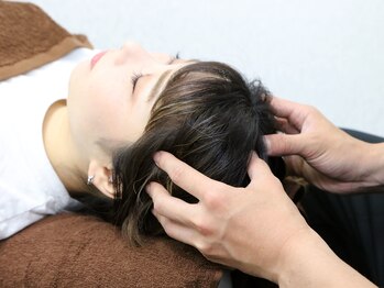 笑顔整骨院/もみほぐし30分＋ヘッド10分