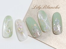 リリーブランシュ(Lily Blanche)