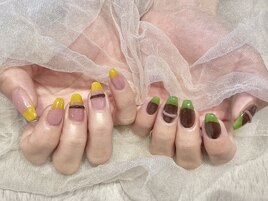 バイカラーフレンチネイル