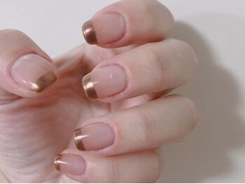 ネイルサロン Kの写真/さりげなく可愛いデザインで女子力UP★流行も自分のこだわりも取り入れたお気に入りの手元へチェンジ♪