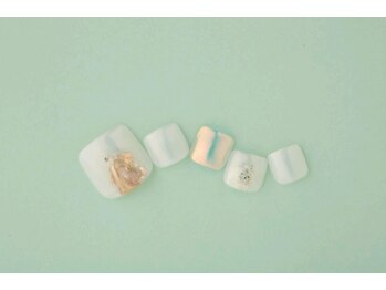 エムスラッシュ センター南(M.SLASH)/フットネイル 