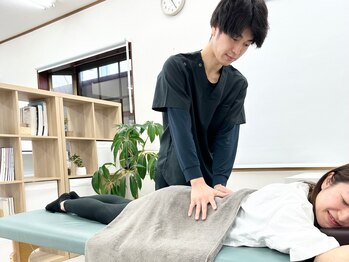 リハスル(REHASUL)の写真/《整体×トレーニング（骨盤矯正付）60分¥3980》日々のお仕事や家事でたまった疲労・腰の痛みを根本改善☆