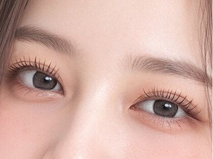 ルナブロウ(Luna Brow)の写真