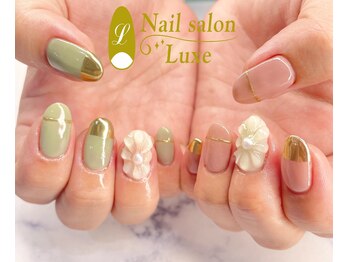 ネイルサロン ラグゼ(Nail salon Luxe)/ぷっくりフラワーネイル