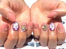 トータルサロン 白べぇーっ プラス/ヌーディーカラーネイル♪