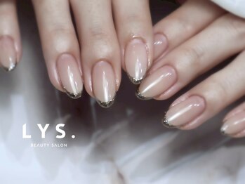 リス ネイルアンドビューティー(LYS)の写真/丁寧な技術と経験で差がつく“魅せるネイル”。
ワンカラーでも映える仕上がりに、リピーター続出！