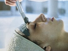 ハリウッドスター監修の極上フェイシャルMDNA SKIN【美白/美肌】