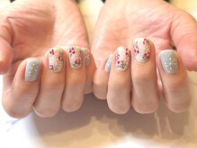 当サロンでは季節にぴったりのデザインを多数ご用意しております