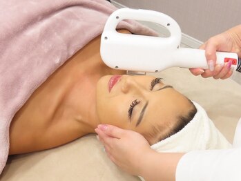 アイスブルー(Ice blue)/全身脱毛/VIO脱毛/顔脱毛