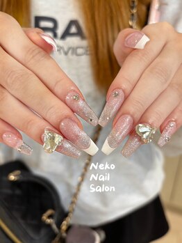 ネコ(Neko)/ロング　長さだし　フレンチ