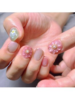 ネイルサロン リン(Lin)/ぷっくりお花アート