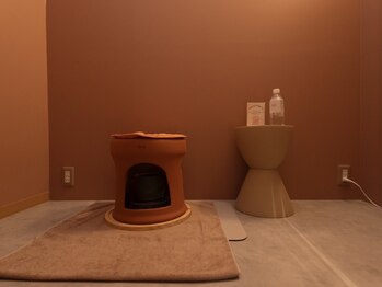 ナオコドットエス(NAWOCO.s)の写真/《温活！今大人気の"よもぎ蒸し"》冷えからくる女性の様々なお悩みを根本改善！癒されながら芯から温まる◎