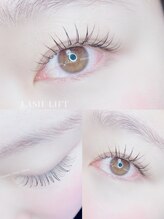 グランツムーン(Glanz moon)/【ナチュラルマツエクデザイン】