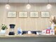 池袋東鍼灸整骨院の写真/白を基調とした清潔感のある店内で国家資格4つすべて保有の凄腕スタッフが施術します◎