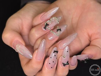 アールビー ネイル アンド アイラッシュ 天六店(RB_nail&eyelash)の写真/【天六/天満すぐ】忙しい毎日に手元から癒しを…丁寧な甘皮ケアが行き届いた健康的な自爪に導きます☆