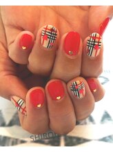 トータルサロン 白べぇーっ プラス/バーバリーチェックネイル☆