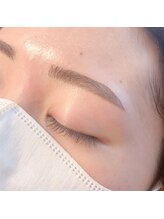 ルボーシエル(Le beau ciel)/ストレートアーチ眉