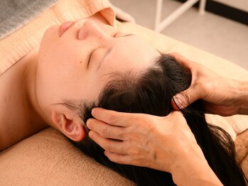 美バディ(美buddy)の写真/【頭心癒】ヘッドスパは自律神経の乱れや眼精疲労にも◎頭は心の反射区です。頭をほぐして心も整えます。