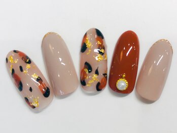 スリール(Sriel)/ハンド定額7980円