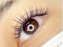 エクシア(EXCIA)/ブルー系の寒色カラー