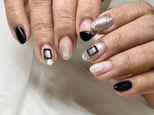 アールネイル(r.nail)/Black。