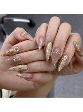 クイーンズビューティーサロン 新宿本店(Queen's beauty salon)/チップ長さ出し+アート&つけ放題