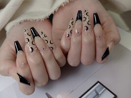 Marine Serre風のムーンデザイン