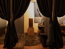 ヨモギー 富士宮店(YOMOGii)の雰囲気(【完全個室】プライベート空間で心身を整える時間をご提供)
