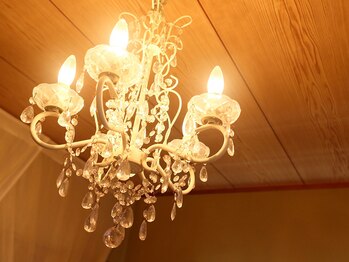 ビューティーアンドリラクゼーションサロン ブルートパーズ(Blue topaz)/*上品な内装*