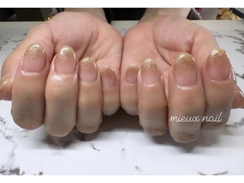 ミュー ネイル(mieux nail)/ラメグラ