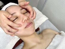 アンドナイン エス店(ANDNINE.)/顔筋マッサージでリフトアップも