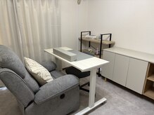 落ち着いた雰囲気の店内でおくつろぎ頂けます＊